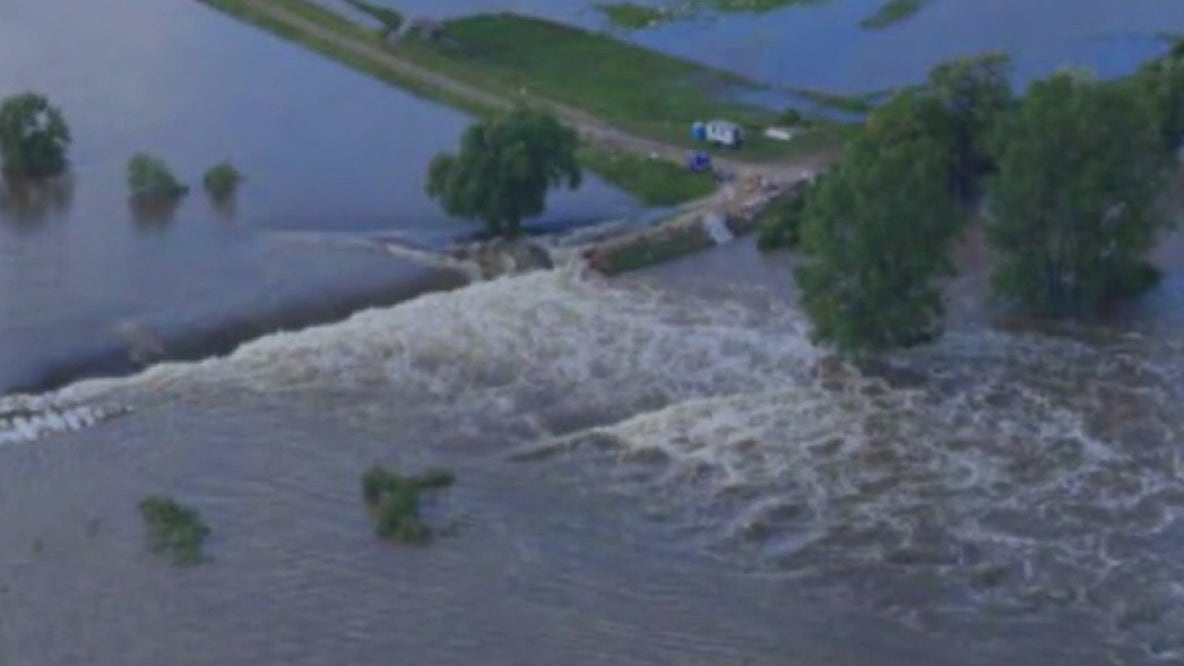 Sarasota Commissioners meet about storm flooding